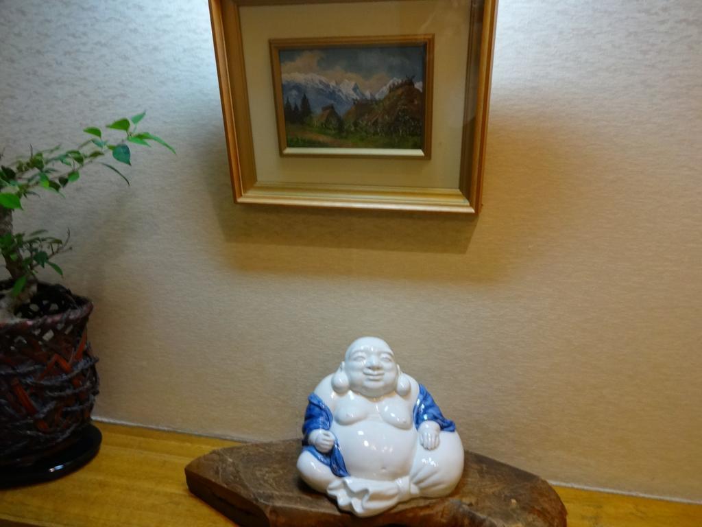 Jizokan Matsuya Ryokan Наґано Екстер'єр фото